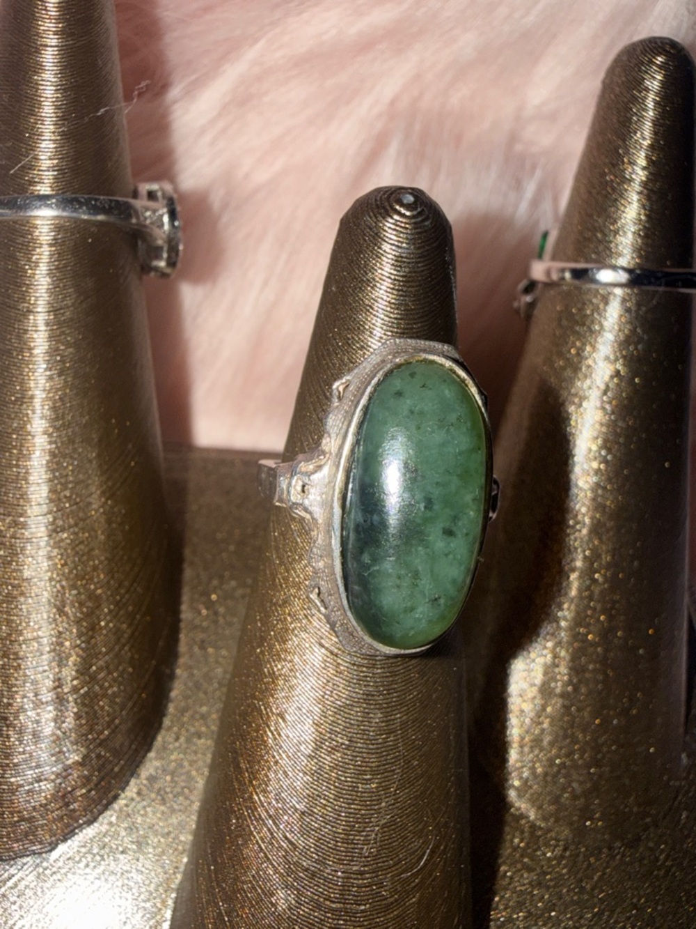 Vintage real Nephrite Jade Sterling Silver ring 1960s
Sz 6 1/2 - Picture 6 of 14